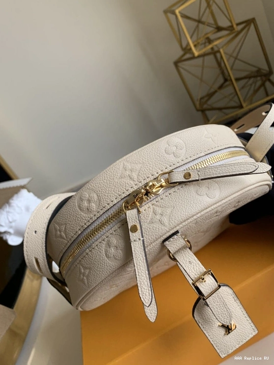 Aaa replica ru VUITTON CHAPEAU SOUPLE LOUIS MM BOITE 0804